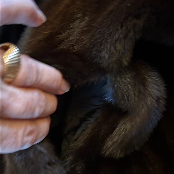 Elegant Dark Brown MINK Fur Coat - Picture 10 of 15